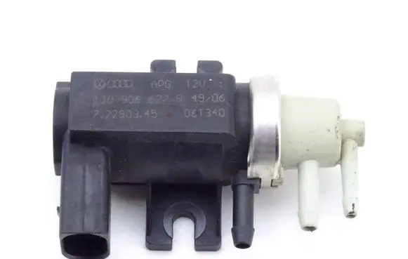 Audi A3 S3 8P Turbo solenoid valve 1J0906627B