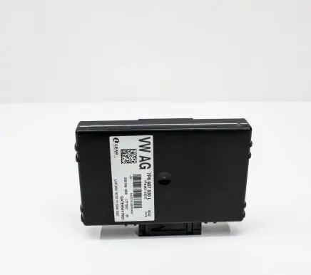 Volkswagen Touareg II Gateway control module 7P6907530L