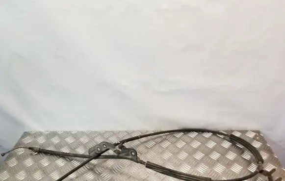 Handbrake/parking brake wiring cable