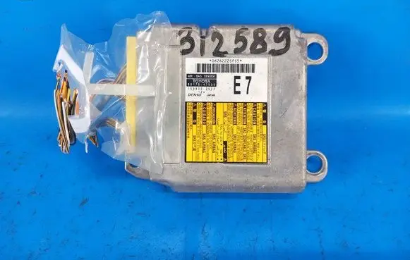 Toyota Prius xw60 Airbag control unit/module 8917047600