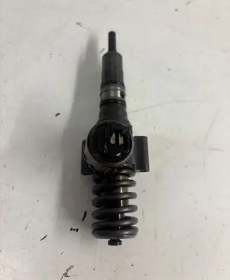 Audi A6 S6 C6 4F Fuel injector 03G130073G