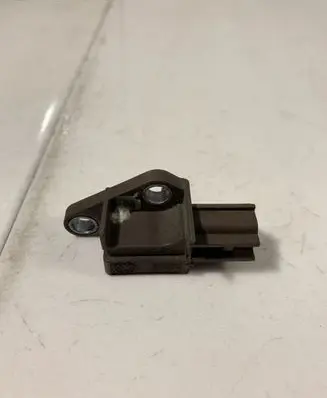 Audi A6 S6 C6 4F Airbag deployment crash/impact sensor 1K0909606