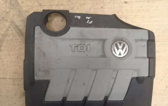 Volkswagen Tiguan Engine cover (trim) 03L103925 03L809925