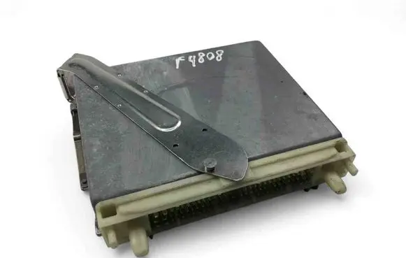 Volvo V70 Engine control unit/module P01270297