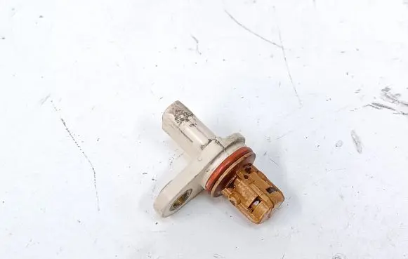 Buick Encore I Camshaft position sensor 55566932