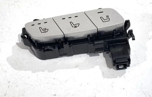 Mercedes-Benz CLS C257 Seat control switch A2139051704