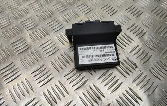 Volkswagen Golf VI Gateway control module 1K0907530Q 1K0907951