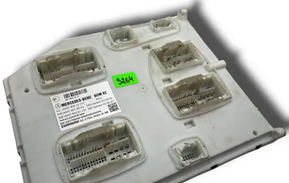 Mercedes-Benz B W247 Central body control module A3264 A2479001217