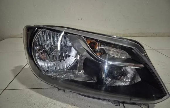 Volkswagen Caddy Headlight/headlamp NOCODE