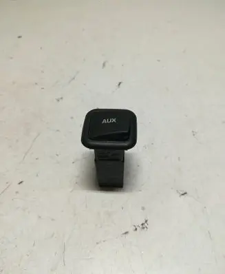 Skoda Octavia Mk2 (1Z) AUX in-socket connector 
