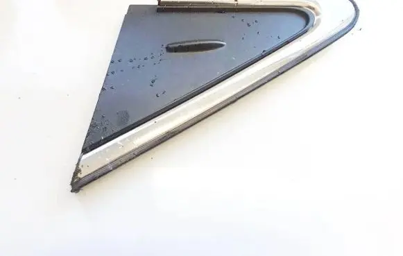 Toyota Avensis T270 Other front door trim element 6011805021 60118-05021