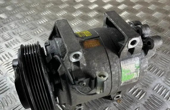 Volvo XC90 Air conditioning (A/C) compressor (pump) P30742206 30742206 8708581