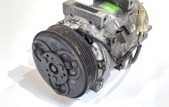 Volvo V70 Air conditioning (A/C) compressor (pump) 9171996