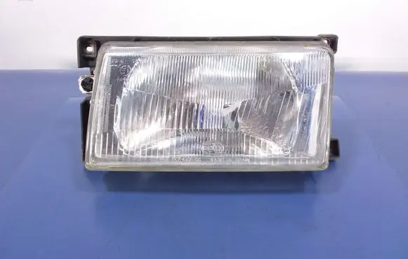Volkswagen Polo III 6N 6N2 6NF Headlight/headlamp