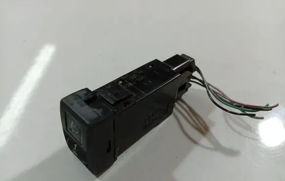 Mazda 5 Headlight level height control switch 134139