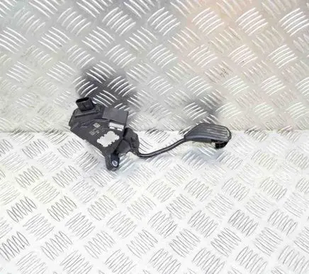 Toyota Yaris Accelerator throttle pedal 781100D040
