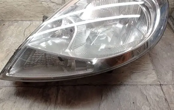 Renault Trafic II (X83) Headlight/headlamp 8200701363