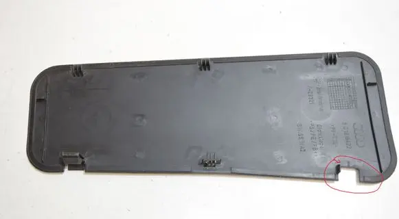 Audi A4 S4 B5 8D Battery box tray cover/lid 8D1819422
