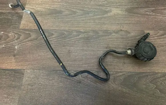 Volkswagen Eos Clutch pipe/line 308512100R FM277001