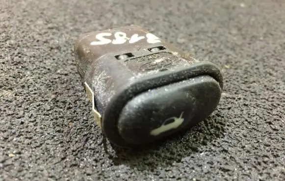 Ford Fiesta Tailgate opening switch 96fg19b514aa 03160800