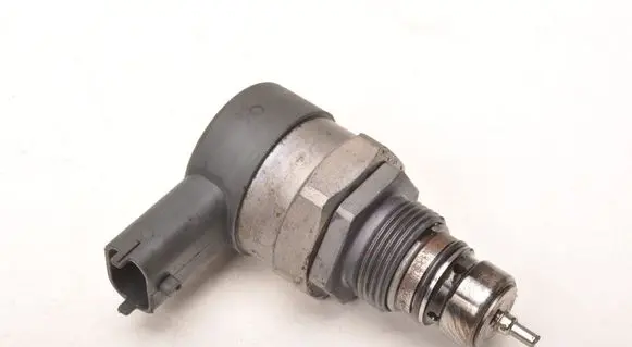 Volvo XC90 Fuel pressure sensor 31216662