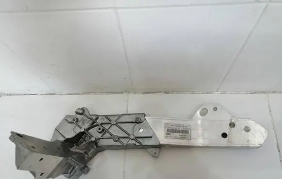 Mercedes-Benz GLC X253 C253 Radiator support slam panel bracket A2536203800