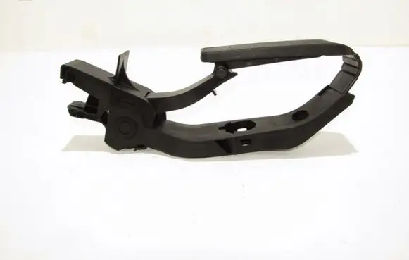 Mercedes-Benz E W211 Accelerator throttle pedal A2113000404