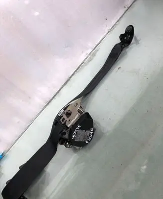 Ford Kuga III Front seatbelt 0589p1000277