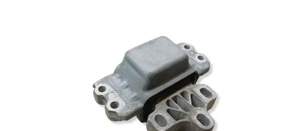 Volkswagen PASSAT B7 Engine mount bracket 1K0199555