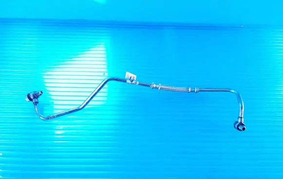 Land Rover Discovery Sport Turbo turbocharger oiling pipe/hose G4D36K79FB