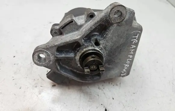 Honda Accord Spark distributor D4T0001