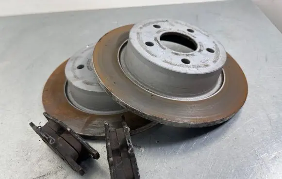 Ford C-MAX II Rear brake disc