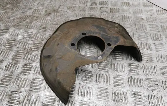 Nissan Qashqai Rear brake disc plate dust cover 