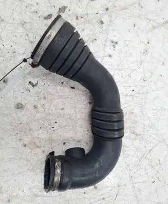 Audi A4 S4 B5 8D Intercooler hose/pipe 8D0129615A