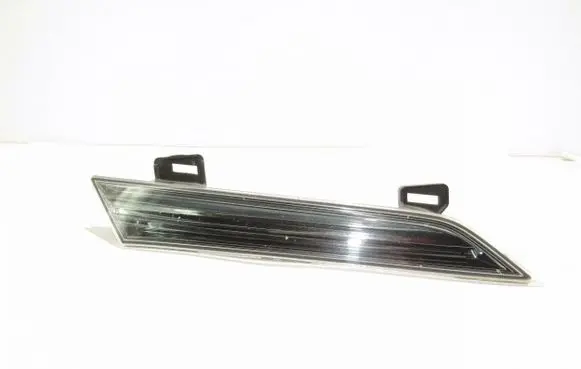 Nissan Murano Z51 Front reflector 42263957