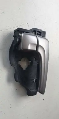 Hyundai ix35 Front door interior handle