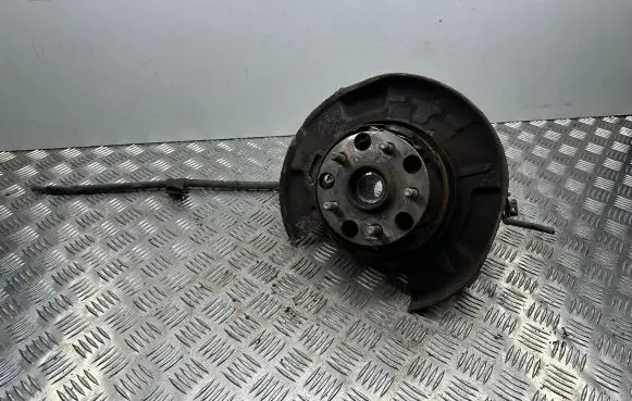 Lexus GS 300 350 430 450H Rear wheel hub 0648070530 K9HL