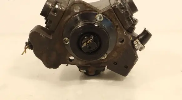 Fiat Doblo Fuel injection high pressure pump 2835155