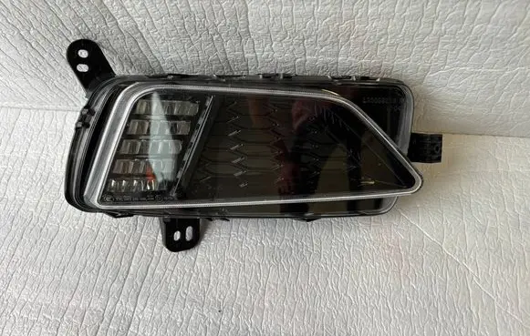 Volkswagen Polo VI Front fog light 2G0941662B