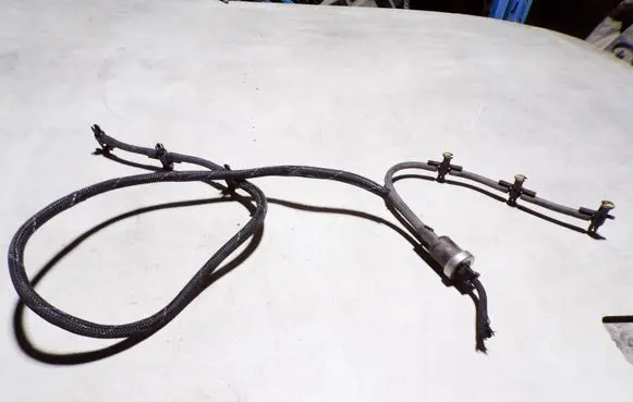 Audi A6 Allroad C6 Fuel injector supply line/pipe 059218Q