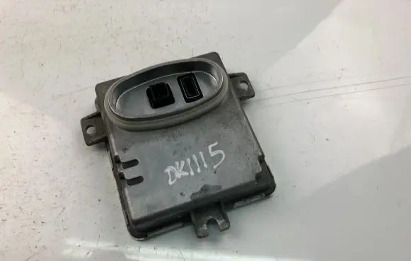 BMW 3 E90 E91 Xenon control unit/module 6948180
