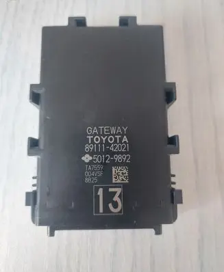 Toyota RAV 4 (XA40) Gateway control module 8911142021 50129892