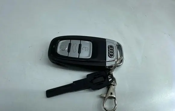 Audi A7 S7 4G Ignition key/card 