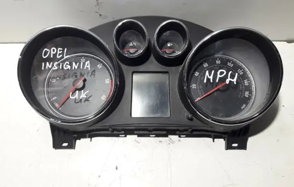 Opel Insignia A Speedometer (instrument cluster) 13327315
