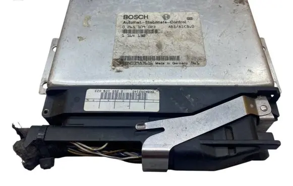 BMW 5 E34 ABS control unit/module 0265109023 1164130