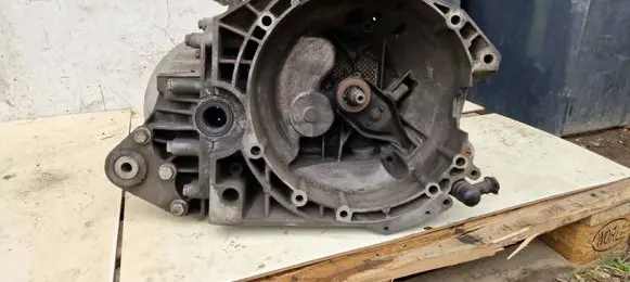 Peugeot Boxer Manual 6 speed gearbox 9657871380