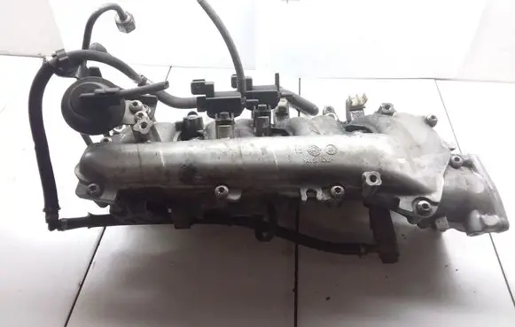 Opel Astra H Intake manifold 8973858233 700997110