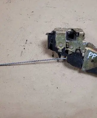 Volvo S40, V40 Front door lock 03RHB