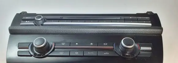 BMW 5 F10 F11 Climate control unit 9241244