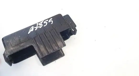 Hyundai Trajet Fuse box cover 914813a0002 91481-3a000-2
